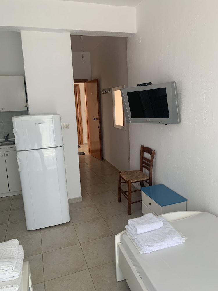Mare Rooms — Agia Paraskevi — photo 5
