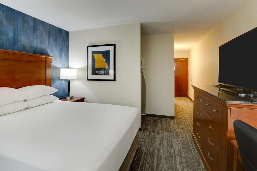 Drury Inn & Suites St. Louis St. Peters - photo 31