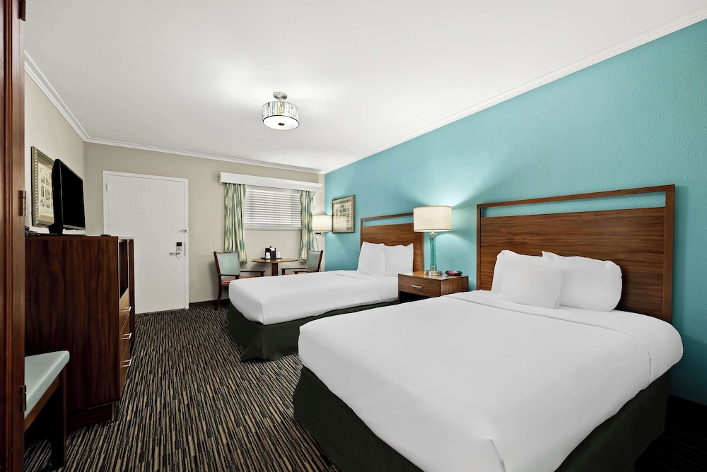 Best Western Route 66 Rail Haven - photo 7