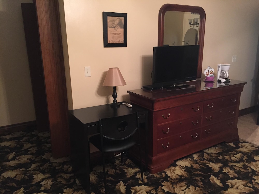 Caldwell Messenger Suites - photo 6