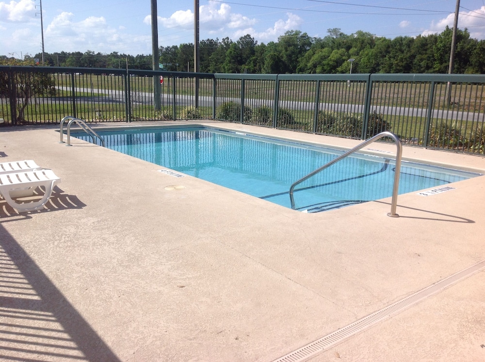 Super 8 by Wyndham Brunswick South I 95 - photo 13