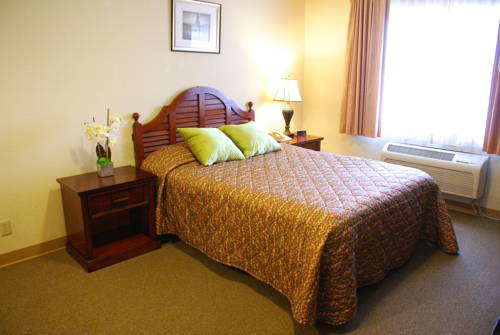 Friendship Inn - photo 11