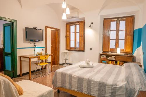 lovingenoa Old Stone — 4-Star Luxury Hotel in Genoa, Italy