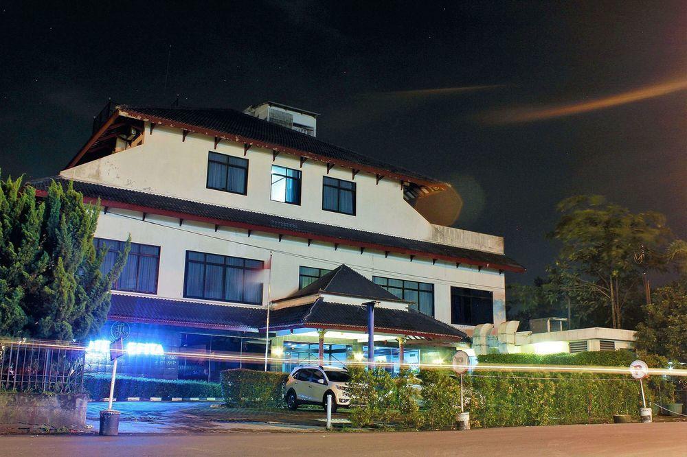 ZEN Rooms Basic Sawojajar - last minute hotel in Bogor