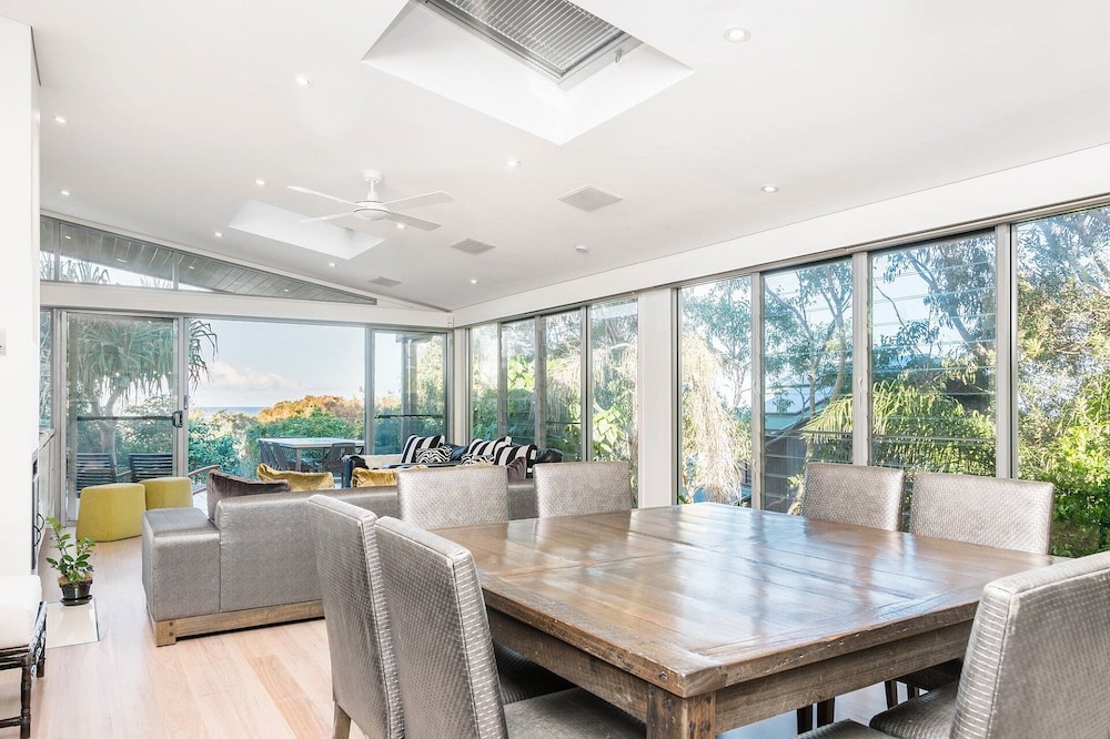 Your Luxury Escape Vue from Here — 4-Star Luxury Hotel in Byron Bay, Australia