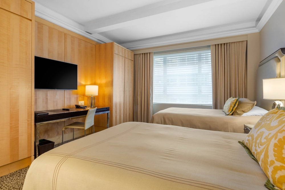 Omni Berkshire Place - photo 16