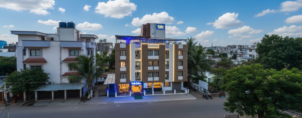 FabHotel Imperio - carbon neutral hotel in Pune