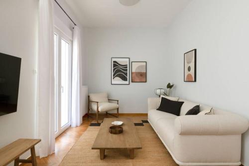 Faliro Serenity 2bd Apartment by Upstreet — 4-Star Luxury Hotel in Palaio Faliro, Greece