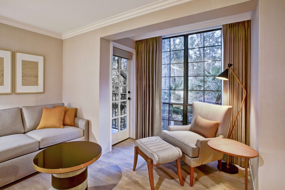 The Inn at Saratoga Tapestry Collection by Hilton - photo 34