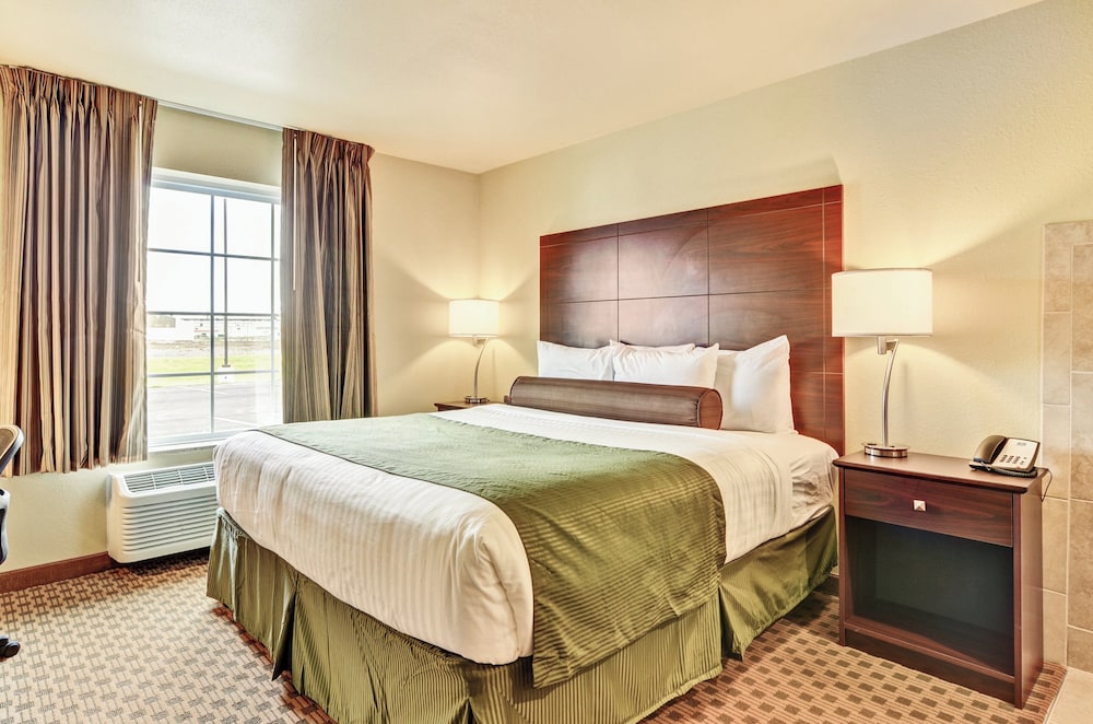 Cobblestone Inn & Suites Ambridge - photo 22