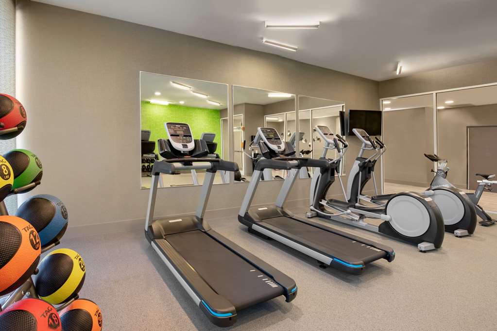 La Quinta Inn & Suites by Wyndham Braselton - photo 23