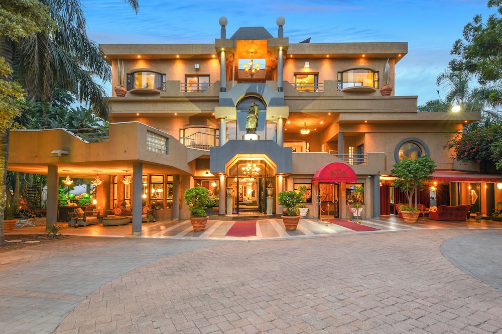 Villa Simonne — 4-Star Luxury Hotel in Johannesburg, South Africa