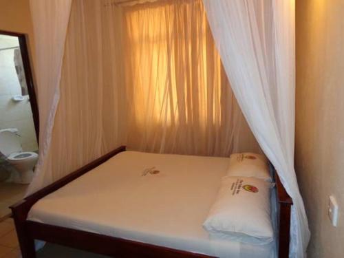 The Folks Inn - last minute hotel in Mombasa