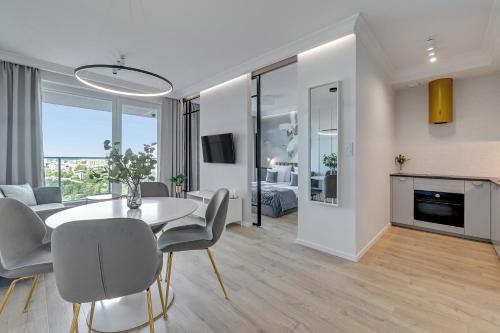 Gdynia Modern Tower & City View by Downtown Apartments in Gdynia, Poland