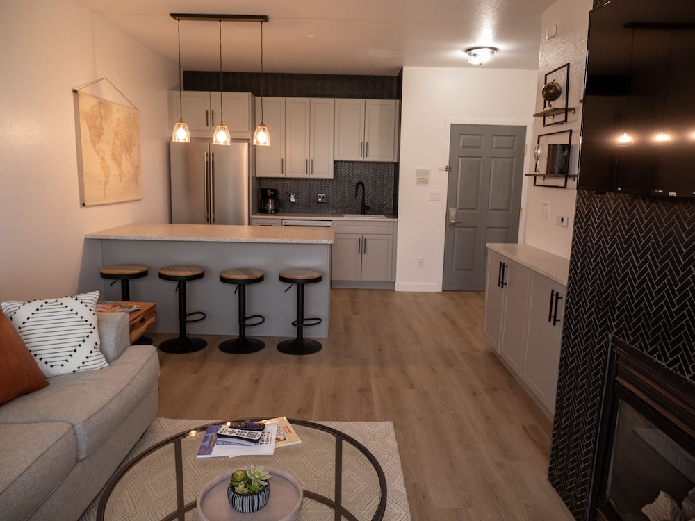 Delavan Lake Resort - photo 16