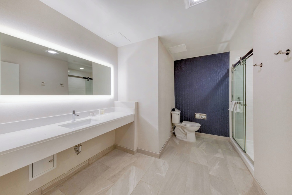 Fairfield Inn & Suites by Marriott Charlotte Belmont - photo 27