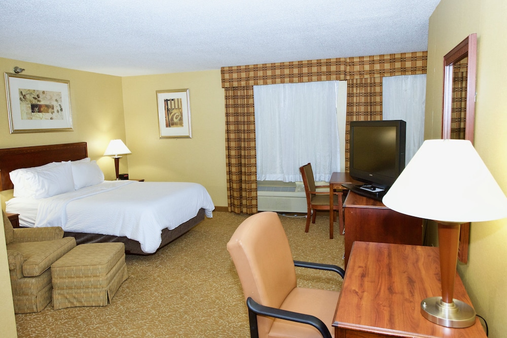 Holiday Inn Express & Suites St. Louis West Fenton by IHG - photo 23