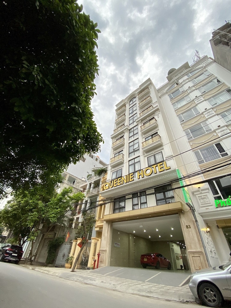 Queenie Hotel - last minute hotel in Haiphong