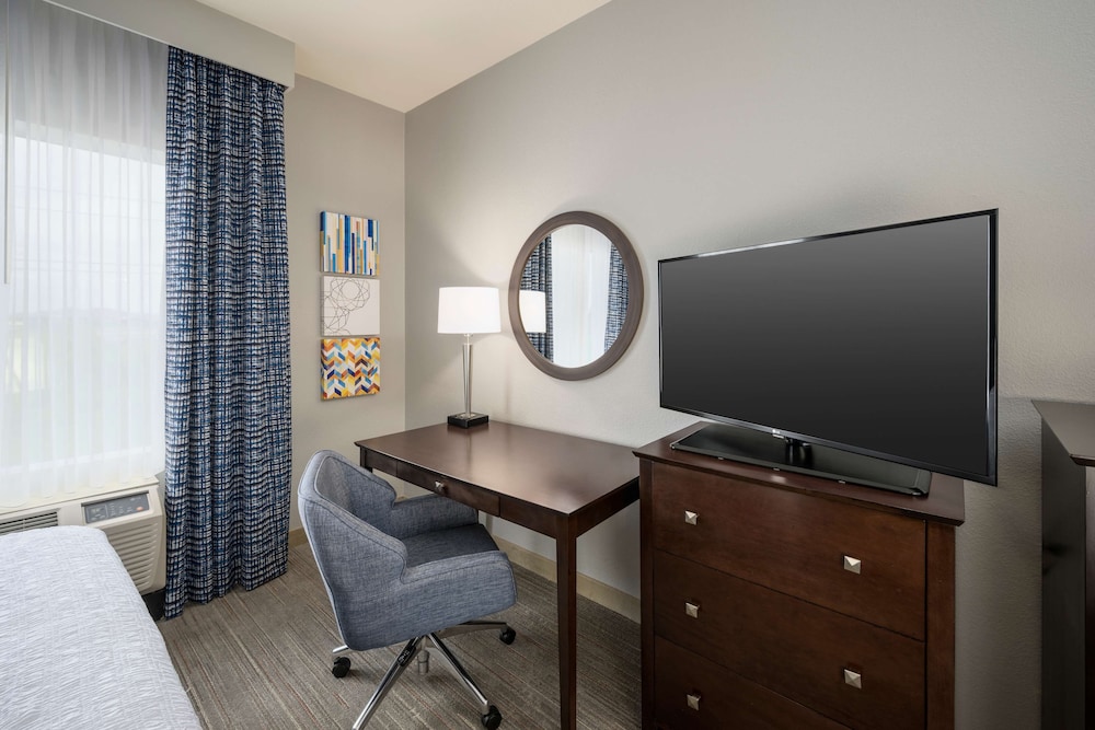 Hampton Inn & Suites Phoenix North Happy Valley - photo 10