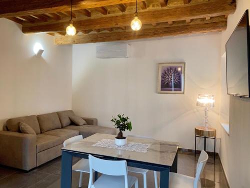 Appartamento Scirocco 100 m dalla spiaggia — 4-Star Luxury Hotel in Fano, Italy