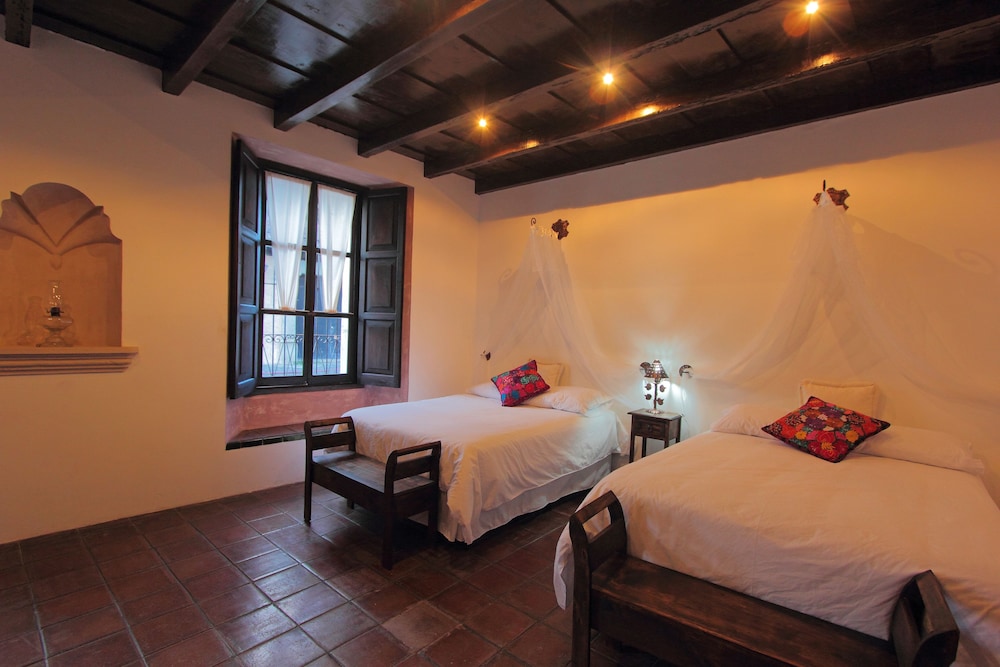 Hotel Monasterio — Antigua Guatemala — photo 4