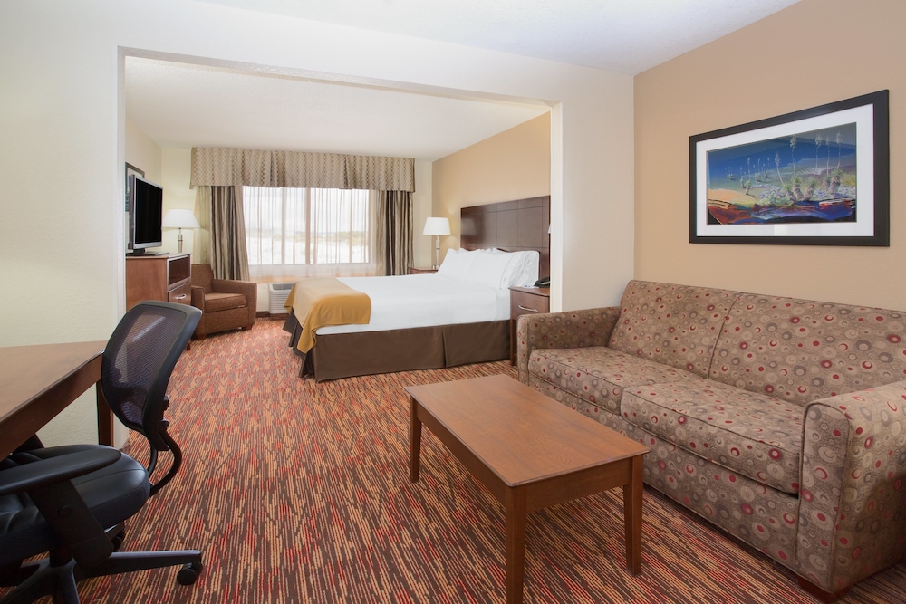 Holiday Inn Express Hotel & Suites Truth or Consequences by IHG - photo 4