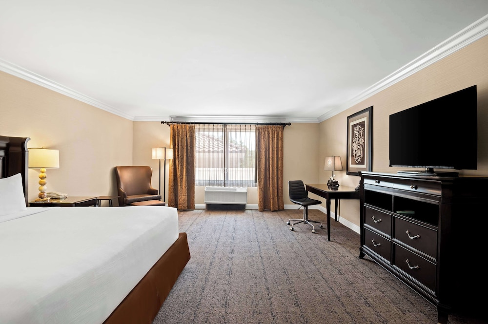 Best Western Ontario Mills Mall - photo 15