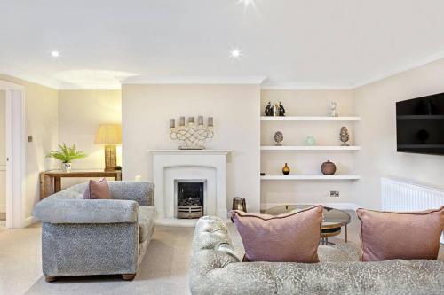 Entire spacious apartment central Harrogate