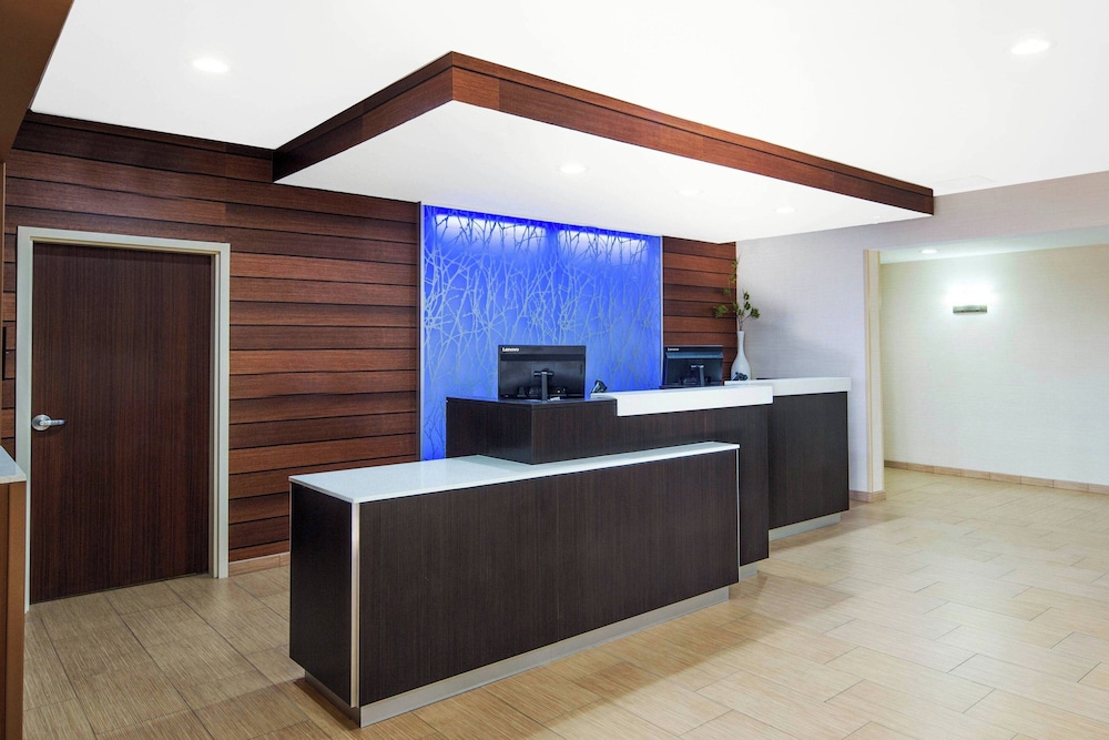 Fairfield Inn & Suites by Marriott Santa Fe - photo 3