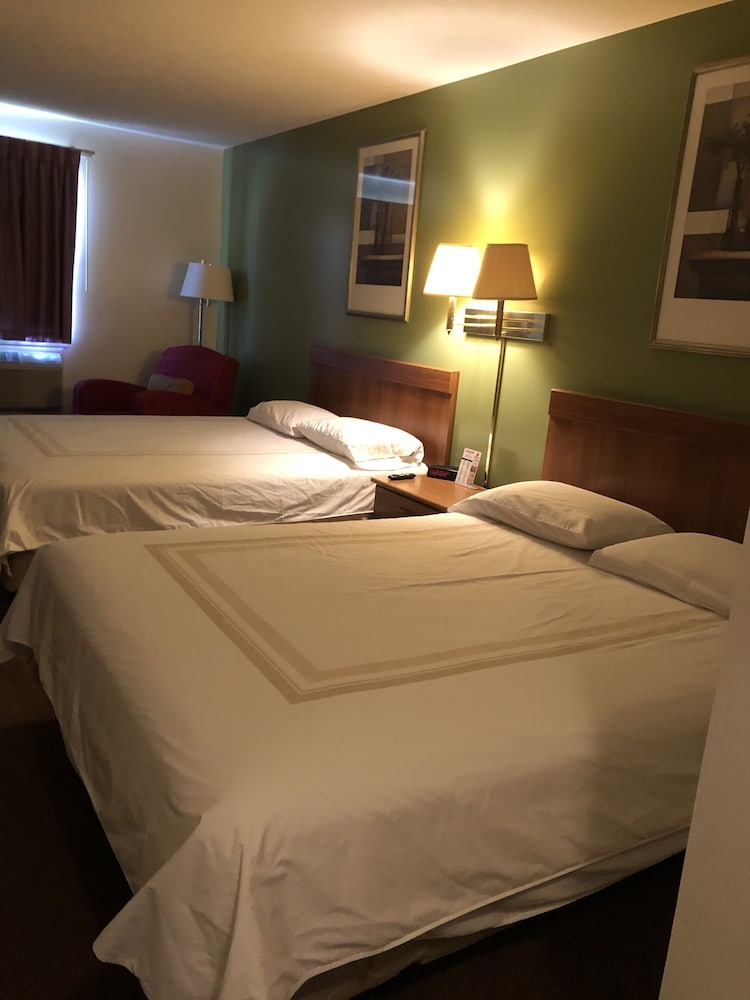 Coronado Motel and RV Park - photo 17