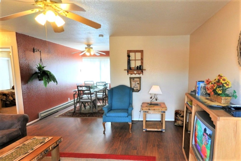 Pinecliff Village Resort - photo 24