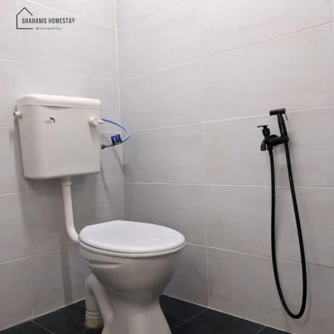Shahanis Homestay. A hotel like stay experience — Cukai — photo 4