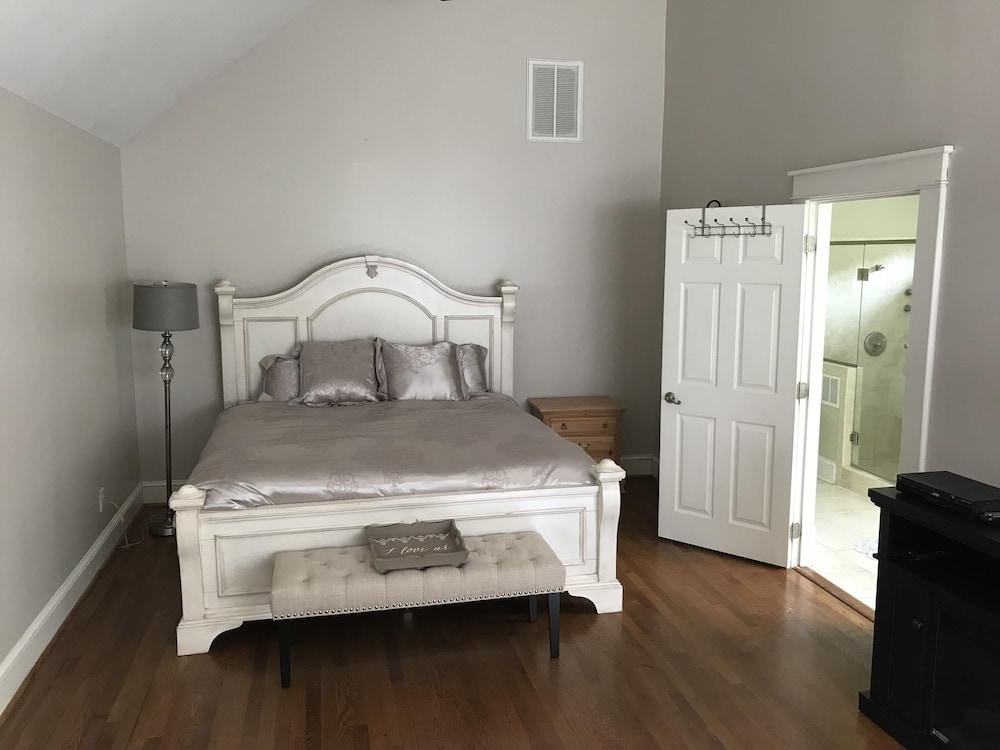 The Groome Inn - photo 12