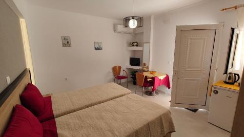 Central Excellence Apartment — Kardamaina — photo 2