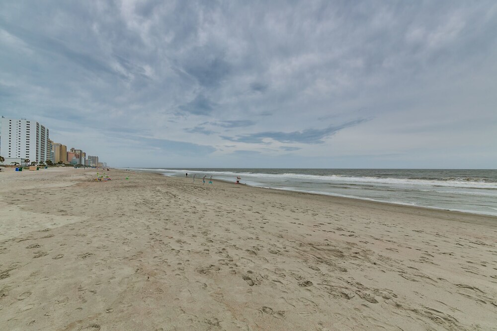 Sea Hawk Motel - photo 48