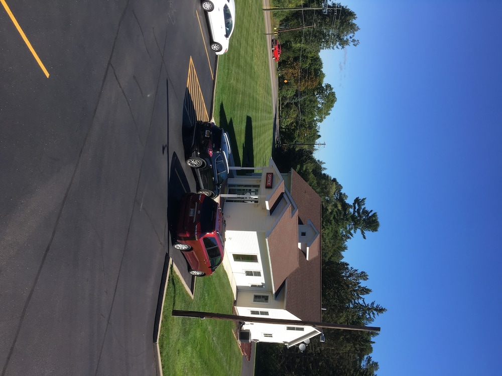 The Springwater Inn - photo 23