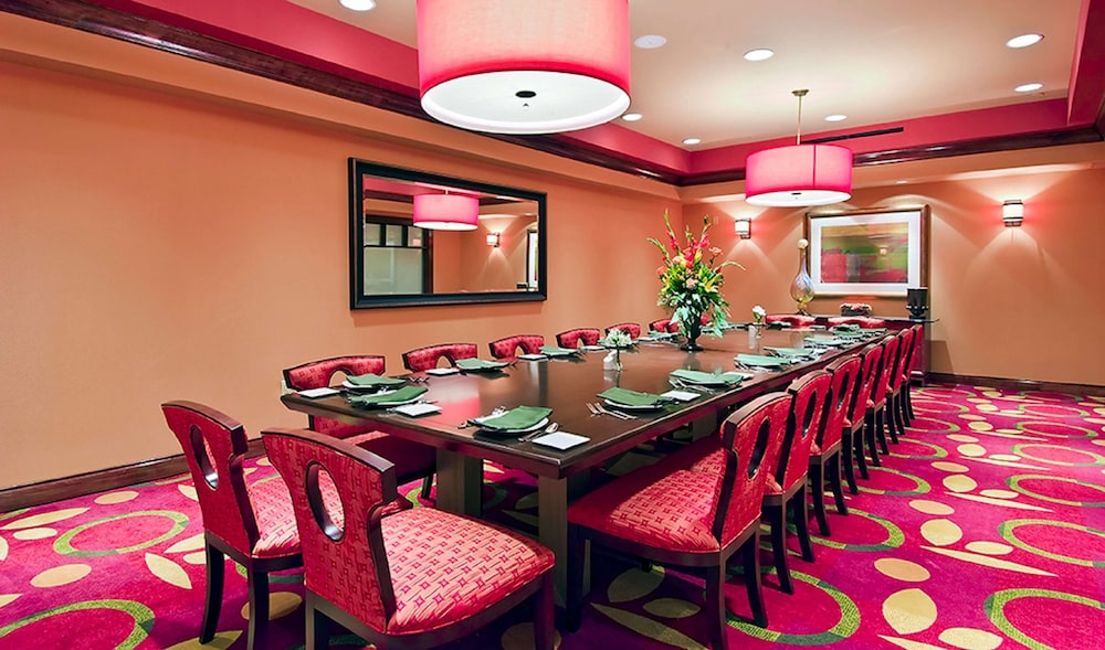 Embassy Suites by Hilton Nashville SE Murfreesboro - photo 37