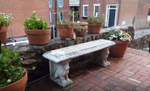 Inn at Court Square - photo 6