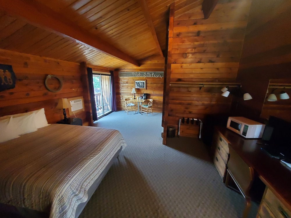 Virginian Resort - photo 13