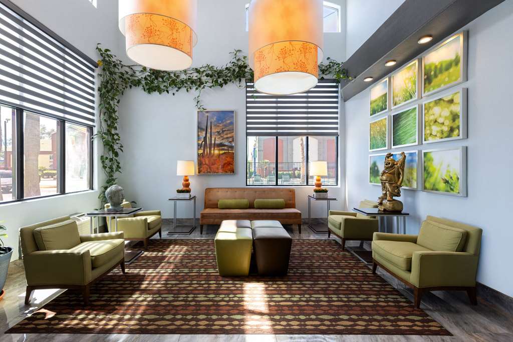 Days Inn & Suites by Wyndham Tucson Marana - photo 14