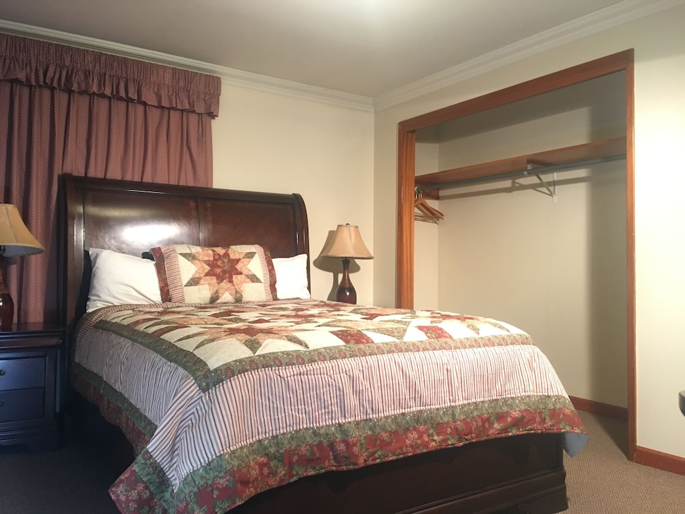 Acorn Motor Inn - photo 29