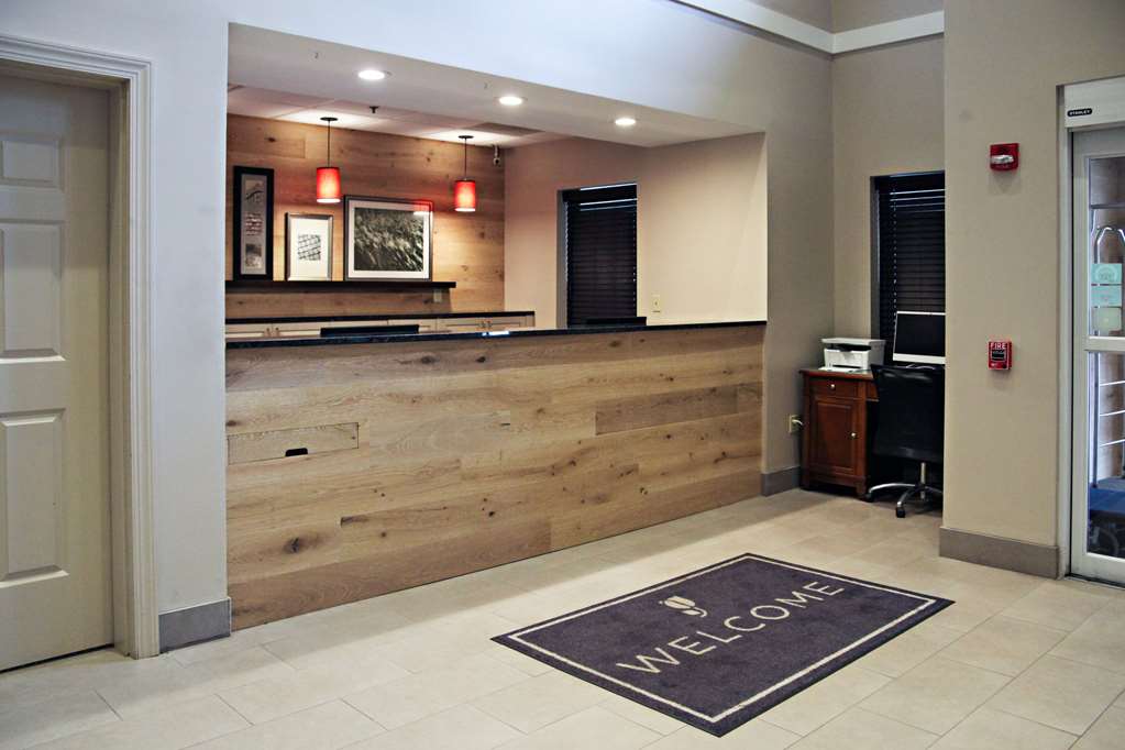 Country Inn & Suites by Radisson Frackville PA - photo 2
