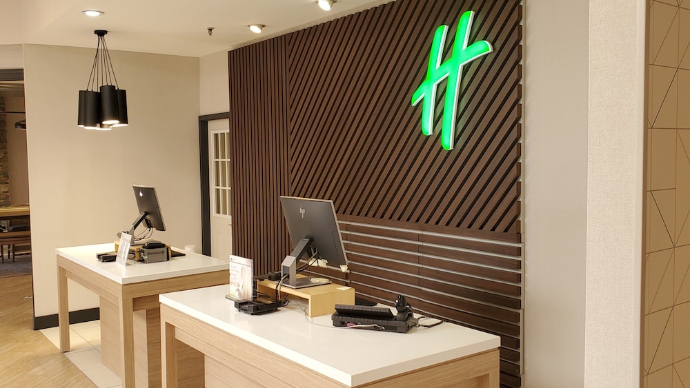 Holiday Inn Staunton Conference Center by IHG - photo 76