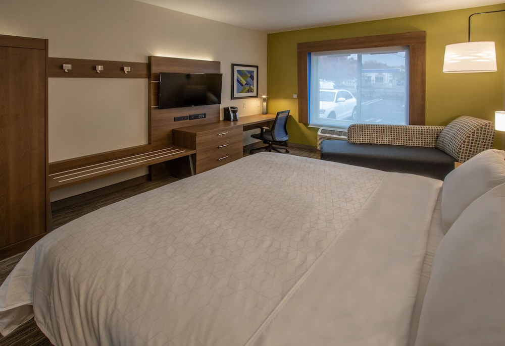 Holiday Inn Express Hotel & Suites Roseville Galleria Area by IHG - photo 10