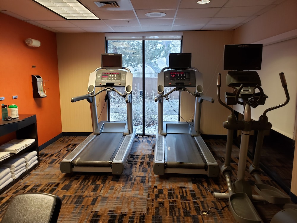 Courtyard by Marriott Farmington - photo 21