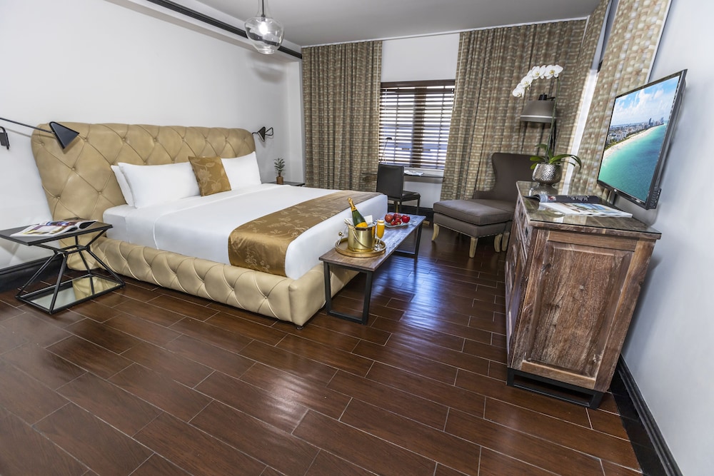 Hotel Croydon - photo 17