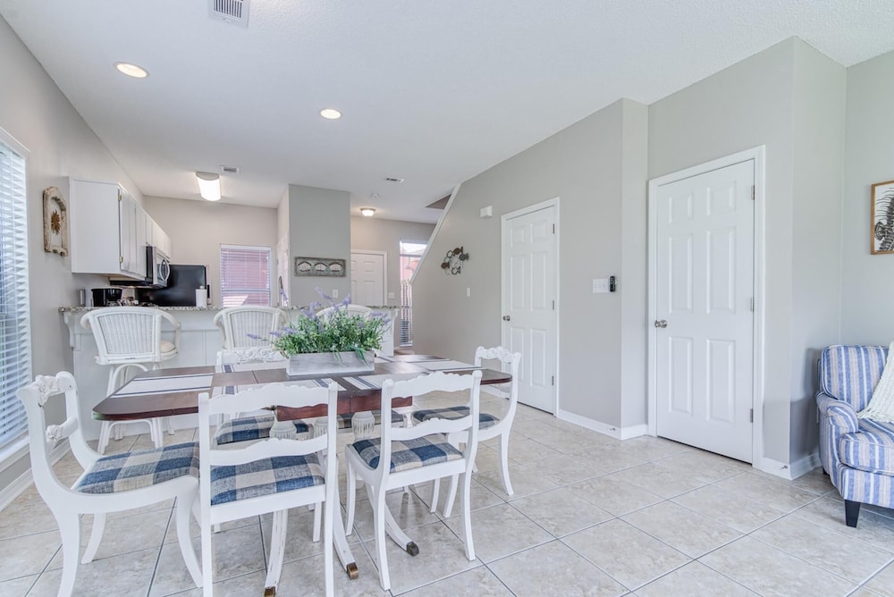 Gulf Walk 506 - photo 16