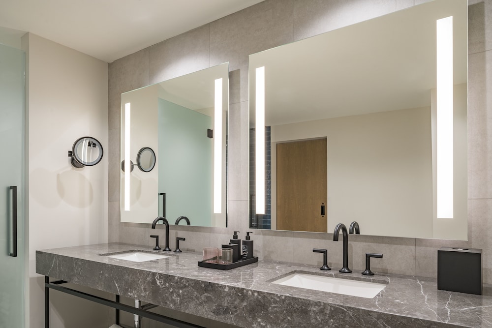 The Dalmar Fort Lauderdale a Tribute Portfolio Hotel - photo 10