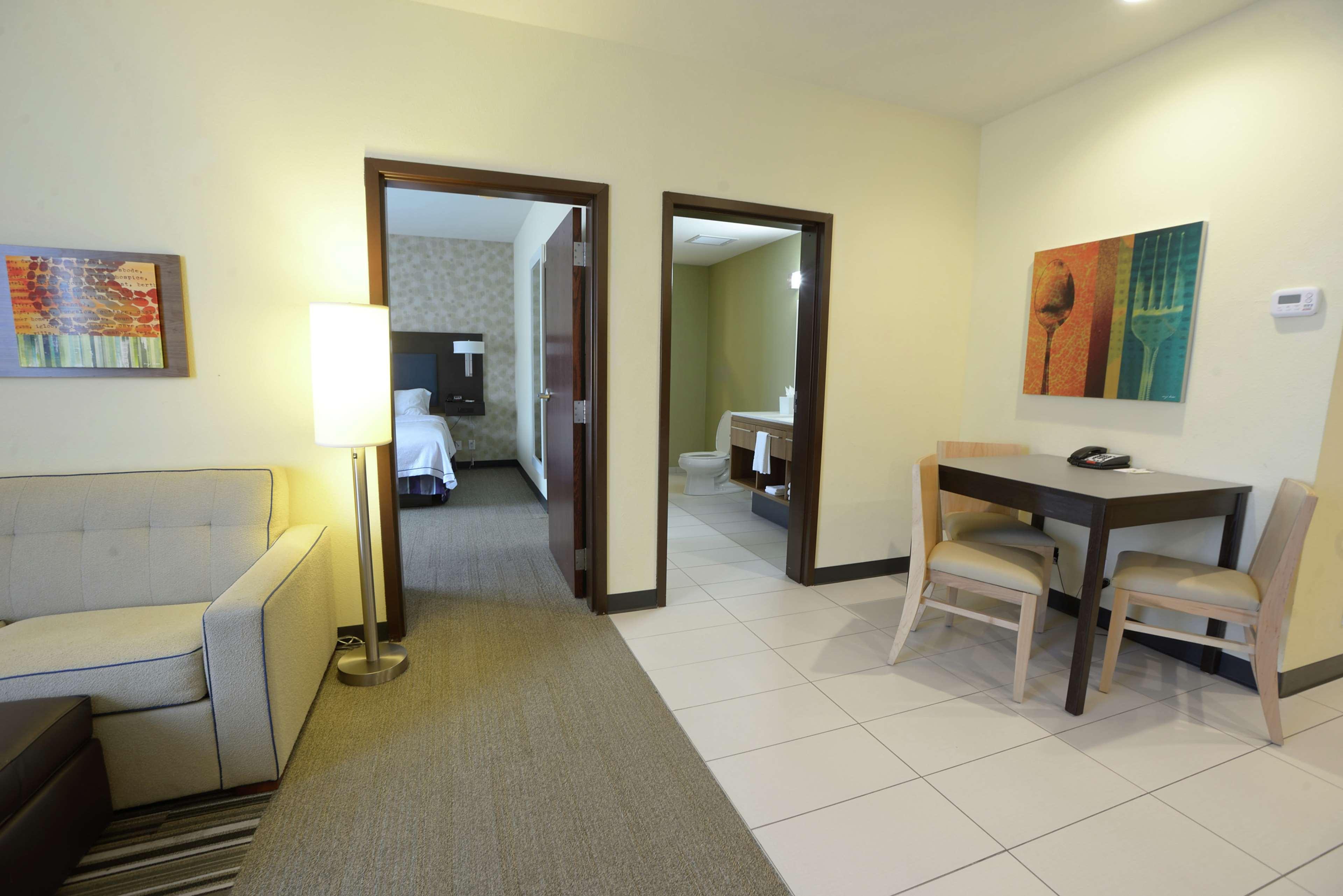 Home2Suites by Hilton Edmond - photo 15