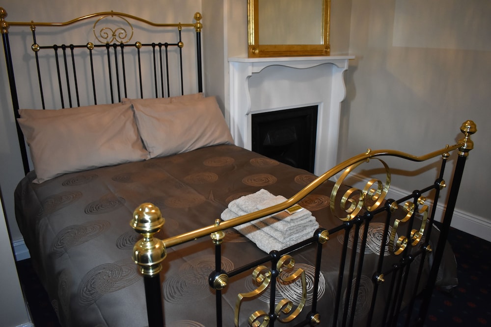 The Blyth Hotel — Clare — photo 5
